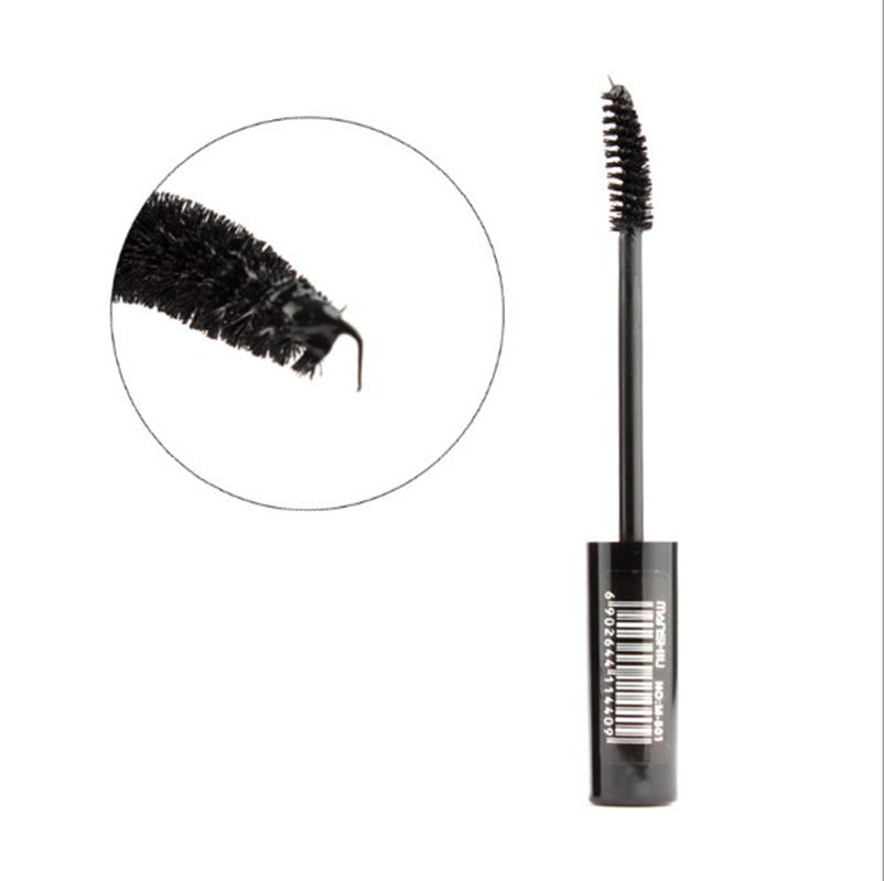 Waterproof, Long-lasting And Not Easy To Smudge Mascara
